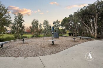 Listing image for 28 Fernhill Promenade, Harrisdale  WA  6112