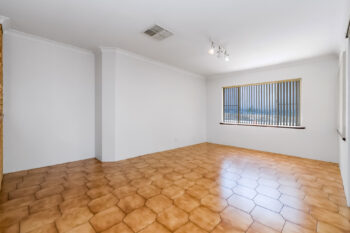 Listing image for 13 Maitland Place, Thornlie  WA  6108