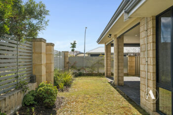 Listing image for 11 Cowes Street, Harrisdale  WA  6112