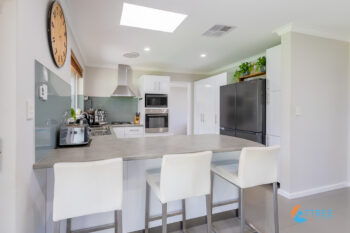 Listing image for 3 St Georges Avenue, Champion Lakes  WA  6111