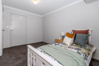 Listing image for 13 Peak View, Canning Vale  WA  6155