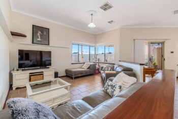 Listing image for 142 Lakeside Drive, Helena Valley  WA  6056