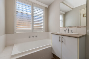 Listing image for 20 Amalfi Way, Canning Vale  WA  6155