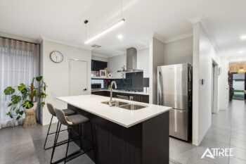 Listing image for 7 Westland Way, Hilbert  WA  6112