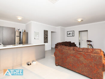 Listing image for 4/11 Carnation Street, Canning Vale  WA  6155