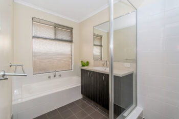 Listing image for 185 Castlewood Parkway, Southern River  WA  6110