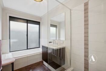 Listing image for 118 Columbia Parkway, Piara Waters  WA  6112