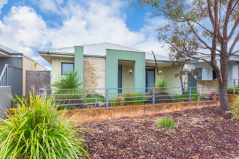 Listing image for 11 Regatta Boulevard, Champion Lakes  WA  6111