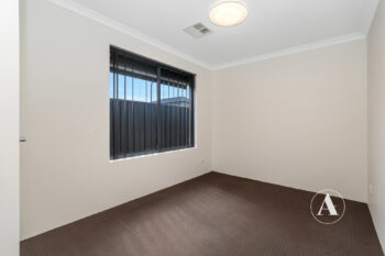 Listing image for 31 Barnevelder Bend, Southern River  WA  6110