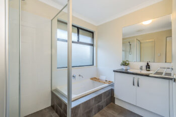 Listing image for 5 Dorset Street, Haynes  WA  6112