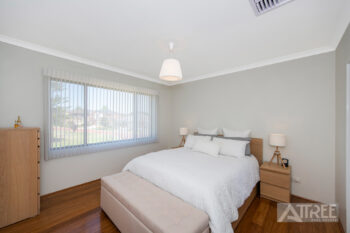 Listing image for 5 Glentrool Gardens, Canning Vale  WA  6155