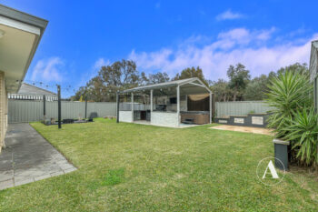 Listing image for 93 Princeton Circuit, Aubin Grove  WA  6164