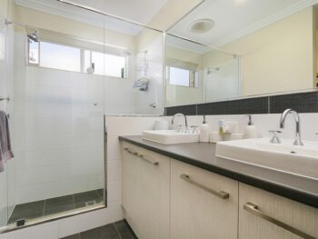 Listing image for 6 Carbeen View, Piara Waters  WA  6112