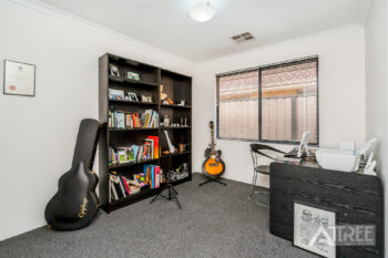 Listing image for 10 Warrilow Loop, Canning Vale  WA  6155