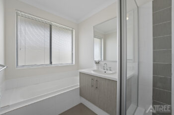 Listing image for 8 Passendale Crescent, Piara Waters  WA  6112