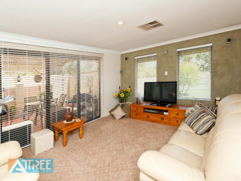 Listing image for 64 Totara Avenue, Canning Vale  WA  6155