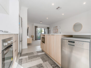 Listing image for 5 Catseye Walk, Treeby  WA  6164