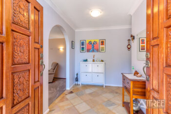 Listing image for 4 Starick Way, Gosnells  WA  6110