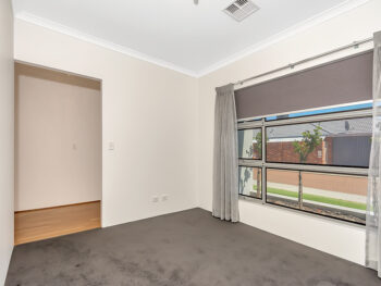 Listing image for 10 Avni Lane, Thornlie  WA  6108