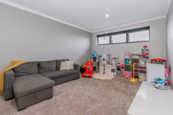 Listing image for 6 Alata Grove, Byford  WA  6122