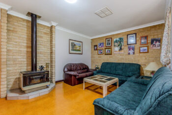 Listing image for 215 Canns Road, Bedfordale  WA  6112