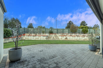 Listing image for 24 Mount Park Way, Canning Vale  WA  6155