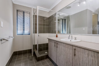 Listing image for 10 Cornforth Way, Piara Waters  WA  6112