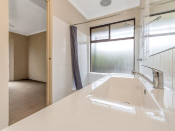 Listing image for 4 Rusthall Way, Huntingdale  WA  6110