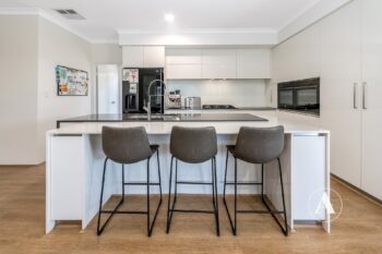 Listing image for 8 Mandalup Road, Haynes  WA  6112