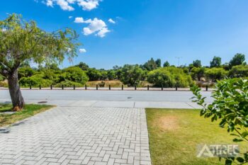 Listing image for 21 Ballycastle Loop, Canning Vale  WA  6155