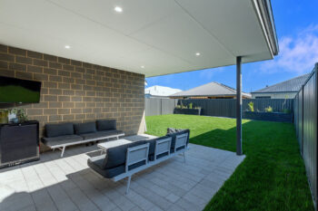 Listing image for 6 Mandalup Road, Haynes  WA  6112