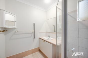 Listing image for 10 Hidcote Nook, Canning Vale  WA  6155