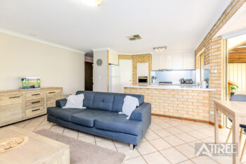 Listing image for 15B Embassy Court, Thornlie  WA  6108