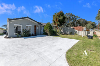 Listing image for 152 Eudoria Street, Gosnells  WA  6110