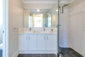 Listing image for 5 Gahnia Street, Piara Waters  WA  6112