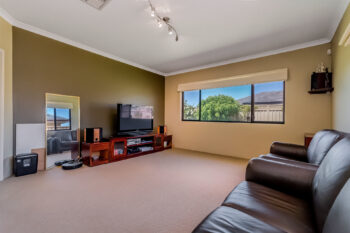 Listing image for 11 Hockley Loop, Canning Vale  WA  6155