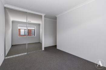 Listing image for 28 Larcom Road, Lakelands  WA  6180