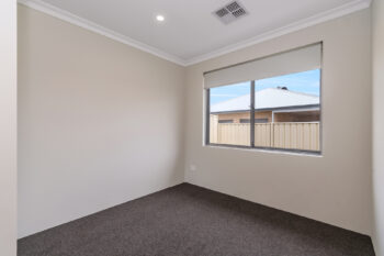 Listing image for 5 Somerset Way, Lakelands  WA  6180