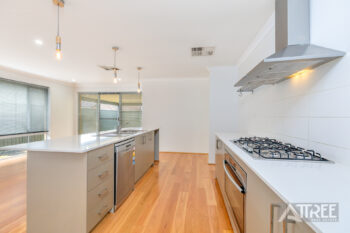 Listing image for 4 Olinda Street, Harrisdale  WA  6112