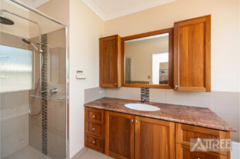 Listing image for 926 Nicholson Road, Oakford  WA  6121