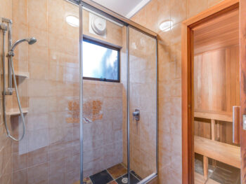 Listing image for 19 Riverton Drive West, Rossmoyne  WA  6148