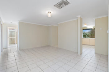 Listing image for 2/4 MacKay Crescent, Gosnells  WA  6110