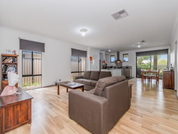 Listing image for 17 St Tropez Gardens, Piara Waters  WA  6112