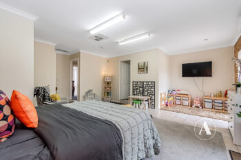 Listing image for 102 Brown Crescent, Seville Grove  WA  6112