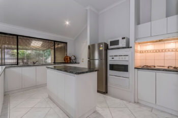 Listing image for 19 Jilakin Loop, Canning Vale  WA  6155