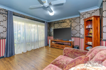 Listing image for 10 Gwalia Place, Gosnells  WA  6110