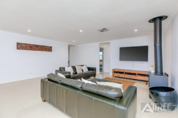 Listing image for 16 Cornforth Way, Piara Waters  WA  6112