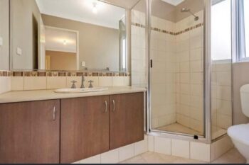 Listing image for 5 Churchill Green, Canning Vale  WA  6155