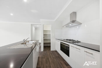 Listing image for 28 Glenbrook Way, Baldivis  WA  6171