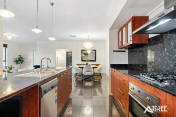 Listing image for 16 Mildura Way, Harrisdale  WA  6112